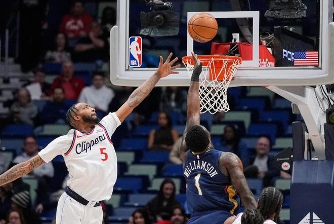 莱昂纳德复出难救主 快船遭鹈鹕大逆转吞三连败